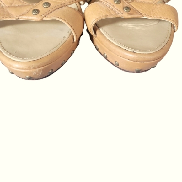 UGG 'Rochelle' Women's Tan Studded Strappy Wedge Stacked Ankle Strap Sandals W8 - Picture 6 of 10
